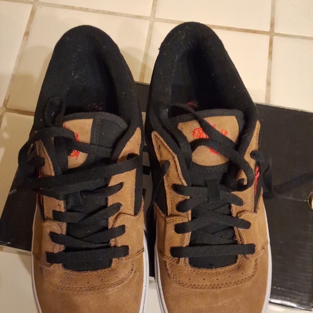 Black and Brown Athletic Shoes with Sleek Design